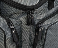 Încărca imaginea în galeria, Geantă pentru unelte de pescuit FLAGMAN Match Competition