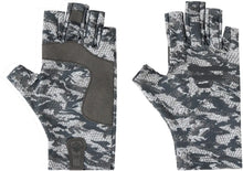 Загрузить изображение в средство просмотра галереи, Перчатки FAVORITE Solar Fishing Gloves 5 Cut Grey