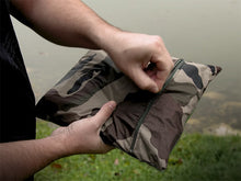 Încărca imaginea în galeria, Costum de ploaie Delphin PROOF