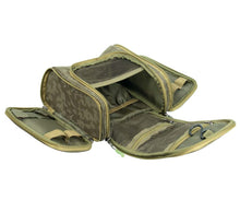 Încărca imaginea în galeria, Сумка для аксессуаров Carp Pro Diamond Accessory Bag - Flagmanshop
