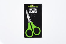 Încărca imaginea în galeria, Foarfeca pentru monofilament și fir textil KORDA Razor Blades