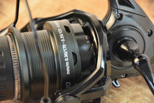 Загрузить изображение в средство просмотра галереи, Катушка CARP EXPERT METHOD Indicator 5500