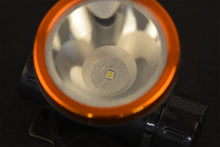 Загрузить изображение в средство просмотра галереи, Сверхмощный налобный фонарь Outdoor с адаптером питания DC