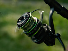 Încărca imaginea în galeria, Mulineta la fider Delphin VENOX SH