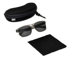 Загрузить изображение в средство просмотра галереи, Поляризационные очки FLAGMAN (Плавающие)