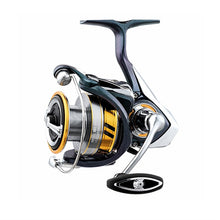 Загрузить изображение в средство просмотра галереи, Катушкa DAIWA 18 Regal LT - Flagmanshop