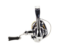 Загрузить изображение в средство просмотра галереи, Катушкa DAIWA 18 Regal LT - Flagmanshop