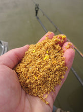 Încărca imaginea în galeria, Nadă pentru carp CARP PRO Porumb Dulce