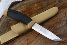 Încărca imaginea în galeria, Нож туристический MORAKNIV Companion Desert