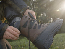 Încărca imaginea în galeria, Ботинки зимние Delphin Boots ProTRAX - Flagmanshop
