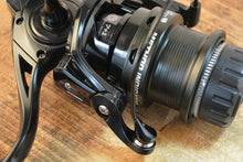 Încărca imaginea în galeria, Mulinetă CARP EXPERT METHOD Indicator 5500
