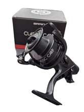 Încărca imaginea în galeria, Mulinetă Brain Classic Carp Baitrunner 6000 4+1BB
