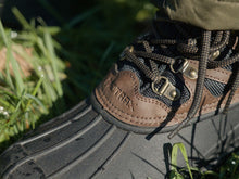 Încărca imaginea în galeria, Ghete de iarnă Delphin Boots ProTRAX
