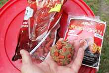 Încărca imaginea în galeria, Натуральный клей для шаров CARP EXPERT Sticky Grain - Flagmanshop
