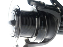 Încărca imaginea în galeria, Карповая катушка OKUMA Custom Black CB-60 - Flagmanshop
